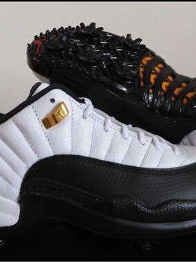 Nike Air Jordan XII 12 Golf Taxi Men’s Athletic Cleats - White/Black/Gold